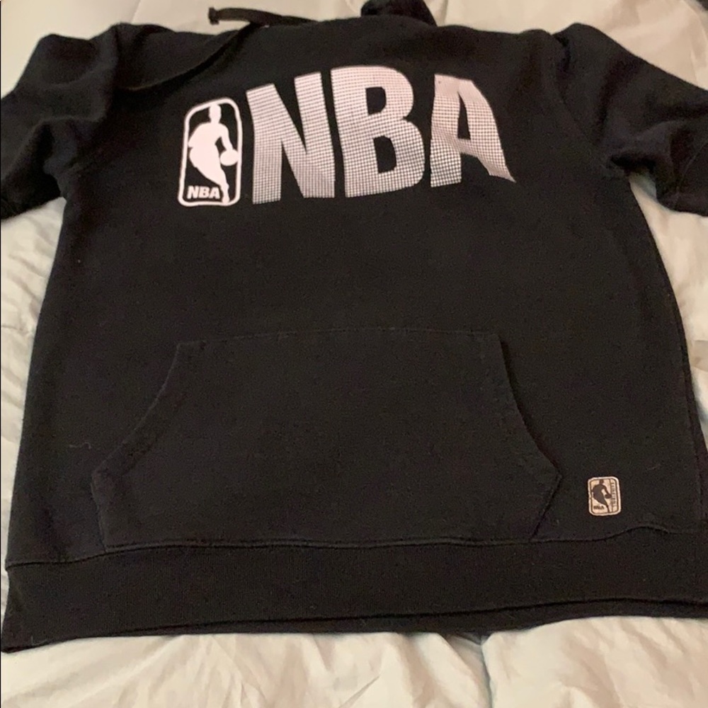 NBA sweater - Picture 3 of 6
